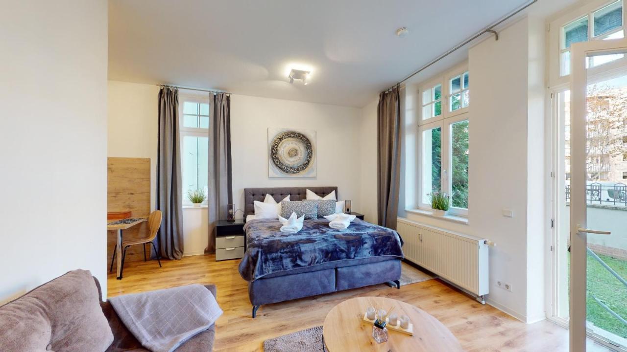 Sweethome - Business-Apartment Mit Kueche, Terrasse, Stellplatz Магдебург Екстер'єр фото
